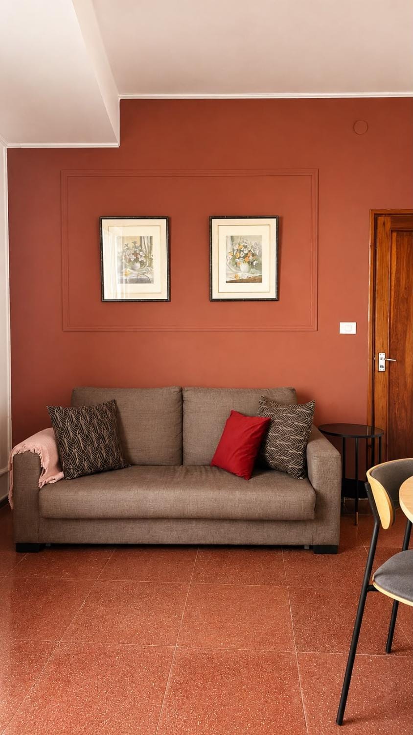 Lounge or bar, kitchen