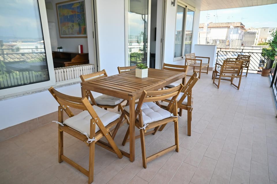 FRONTEMARE Suites Bed and Breakfast in Campania