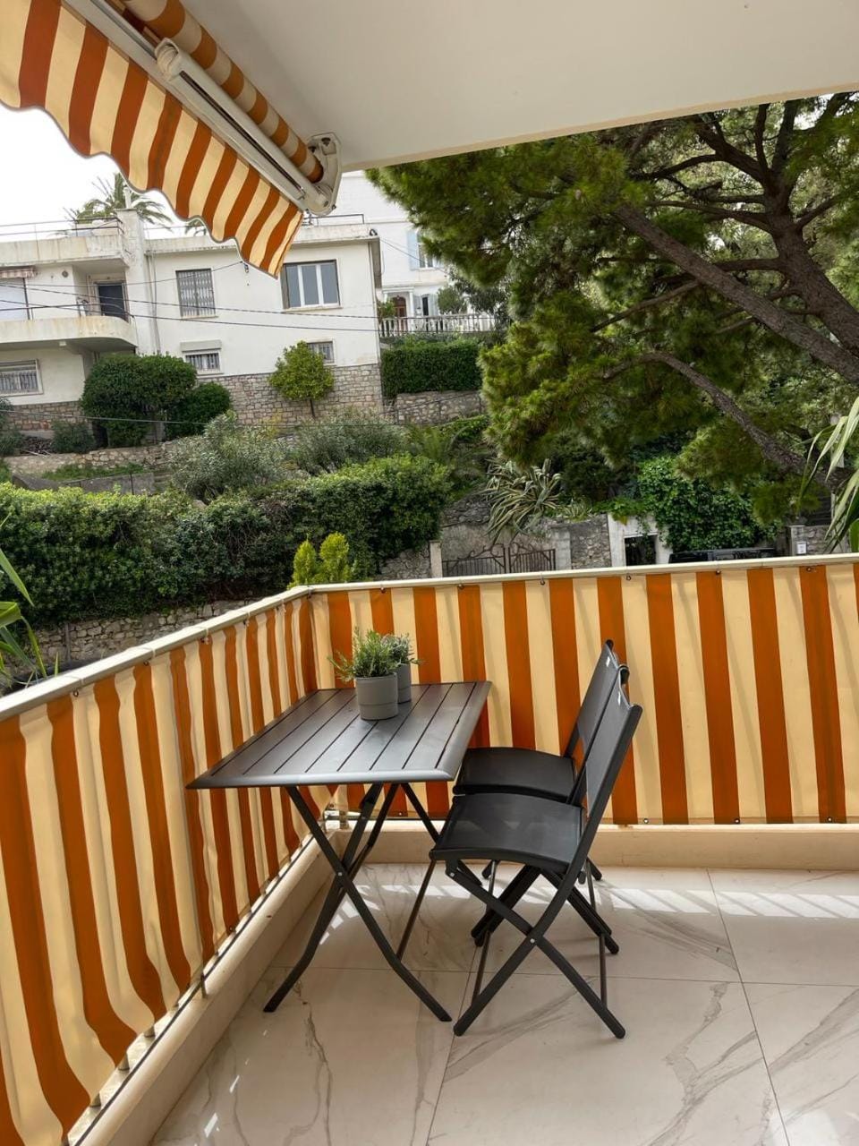 Oasis by ALMA Apartment in Cannes