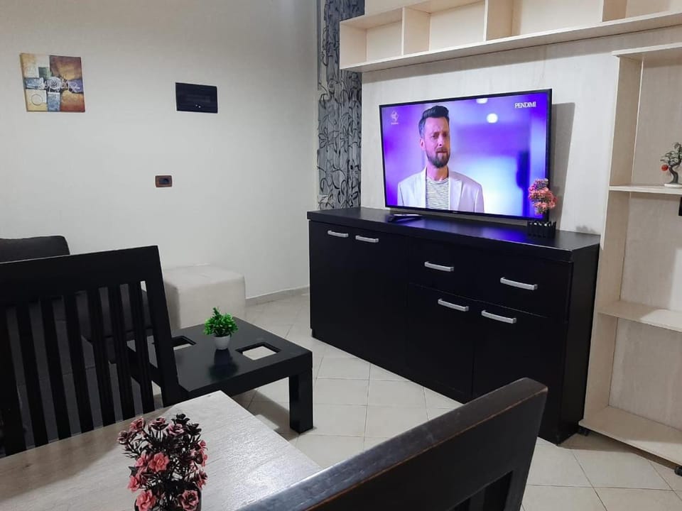 Lovely appartament 1-4 gjm Apartment in Tirana