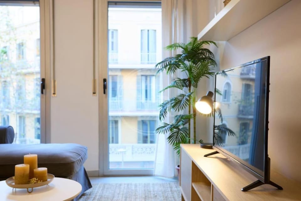 111TH121LAV22- Eixample Cozy Apartment Apartment in Barcelona