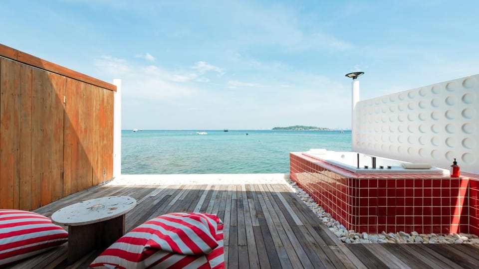 Hot Tub, Balcony/Terrace