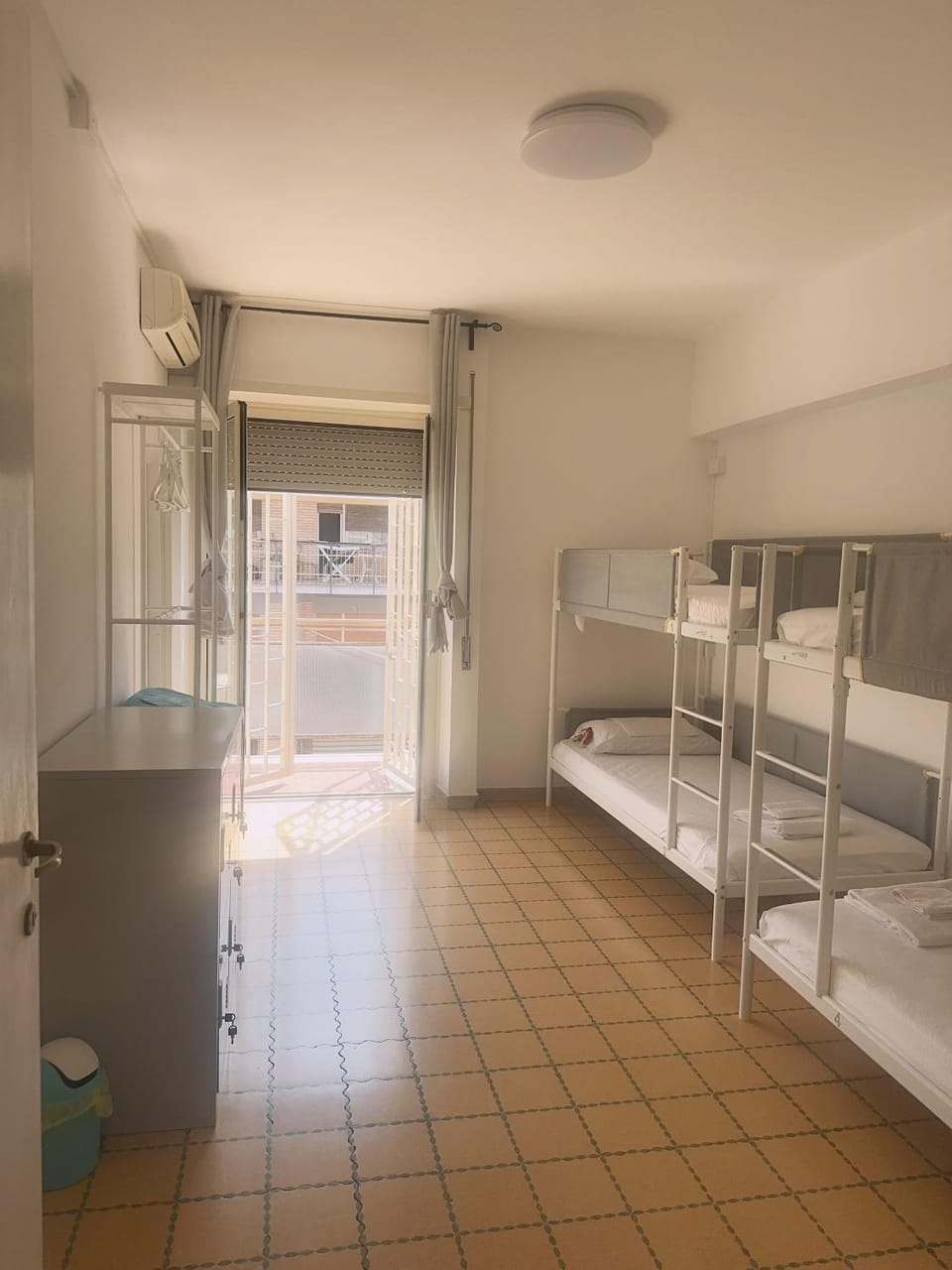 Lisa HOUSE Hostel in Rome