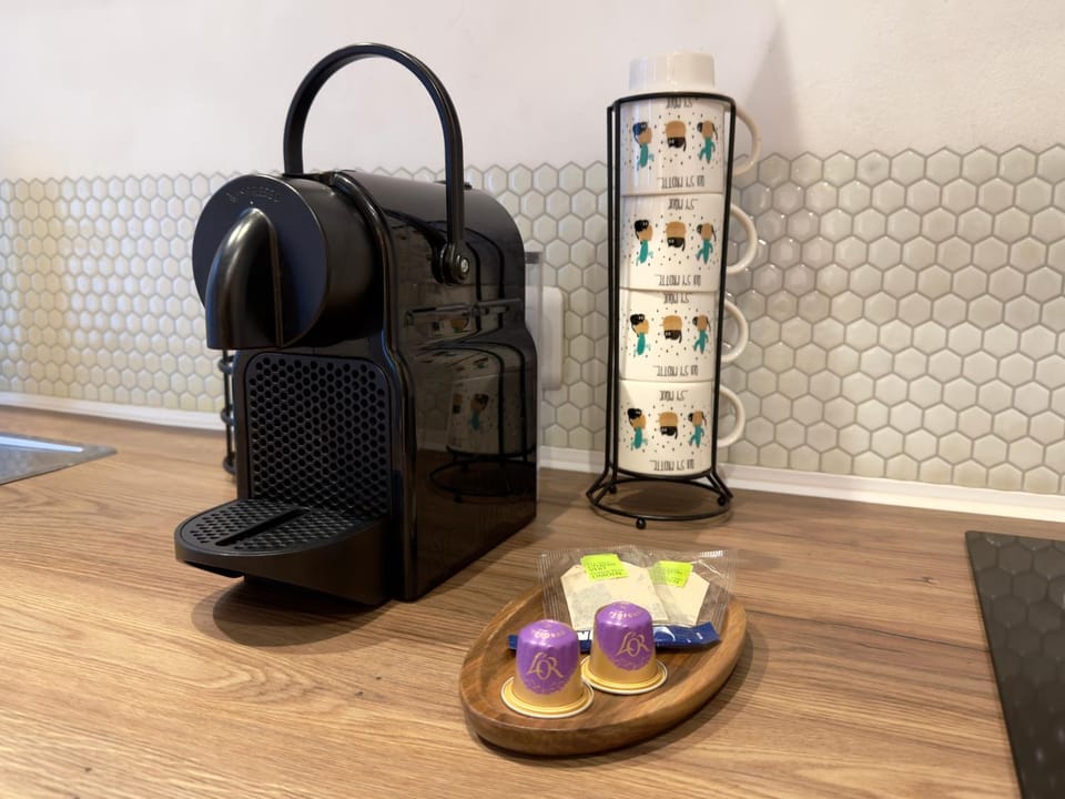 Coffee/tea facilities, Kitchen or kitchenette