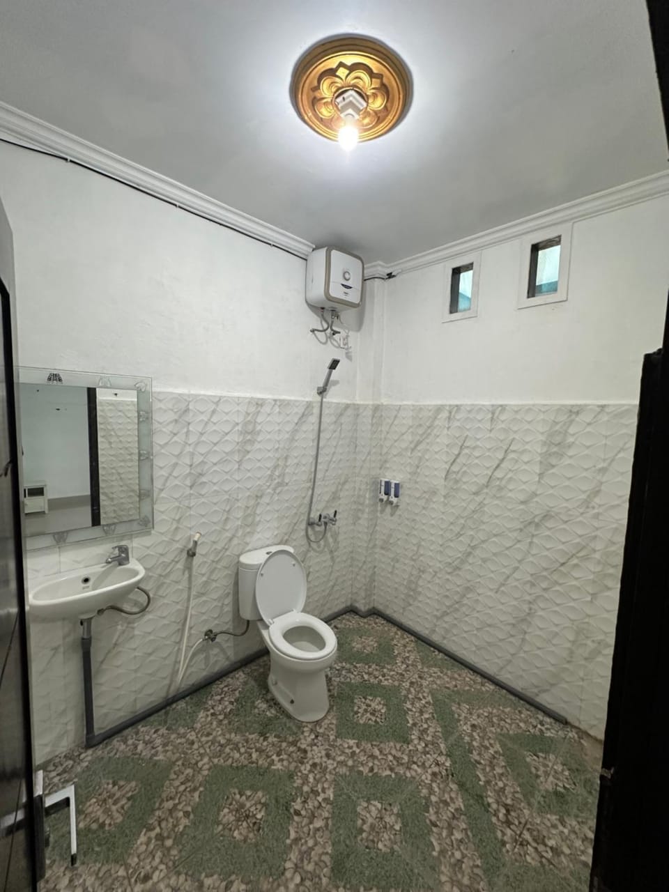 Hotel Any Lestari Hotel in West Nusa Tenggara, Indonesia
