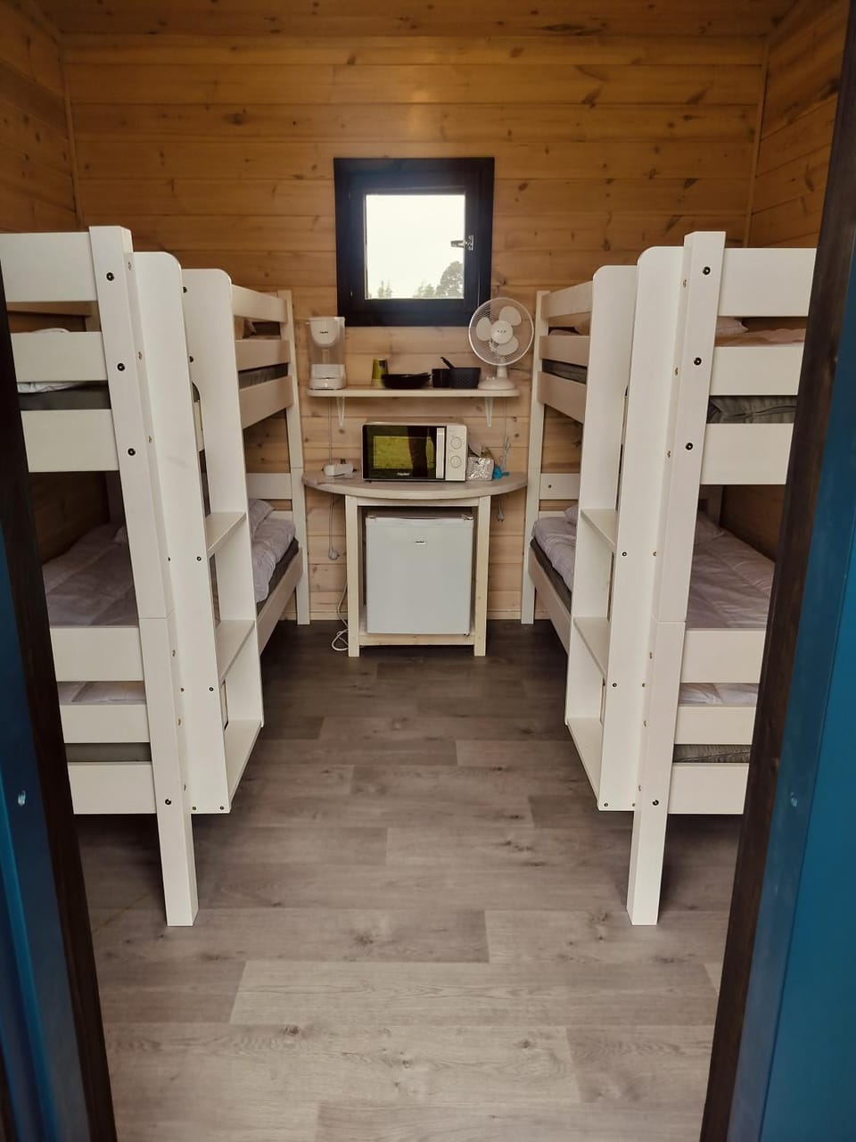 Mökkimajoitus elämyspuistosssa Apartment in Finland