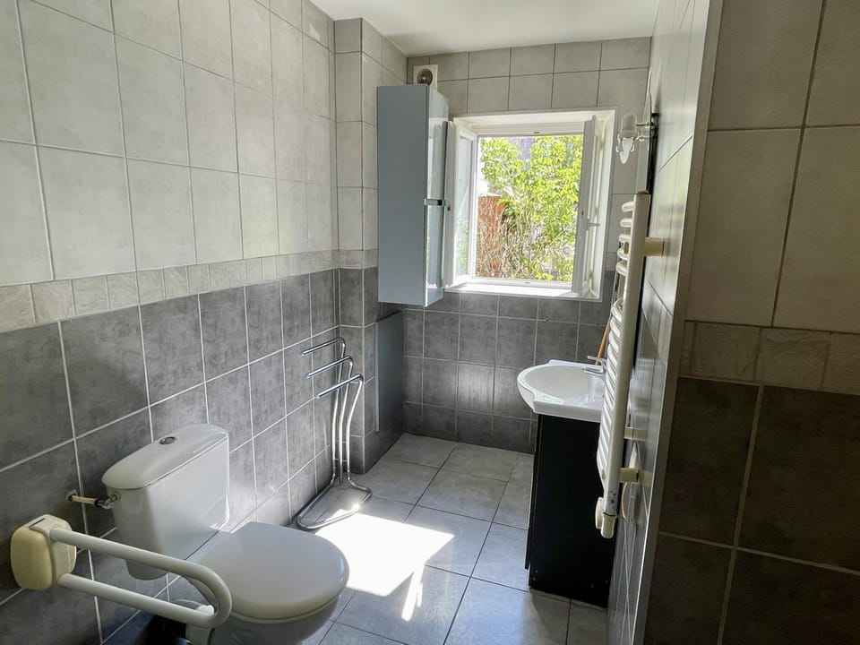 Toilet, Bathroom