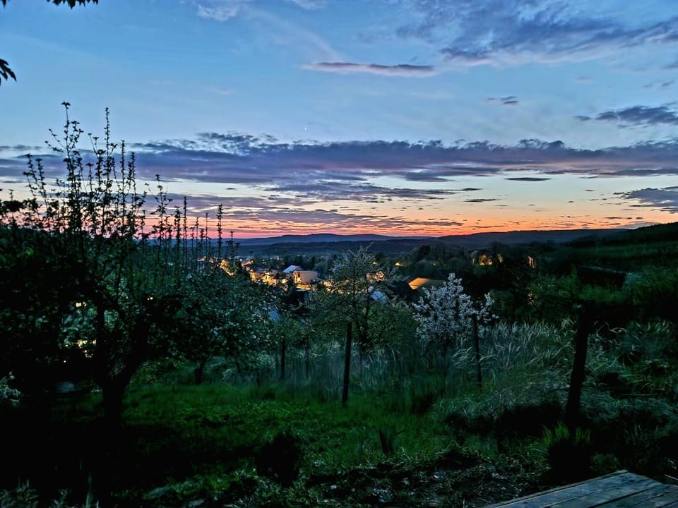 Natural landscape, Balcony/Terrace, Sunset