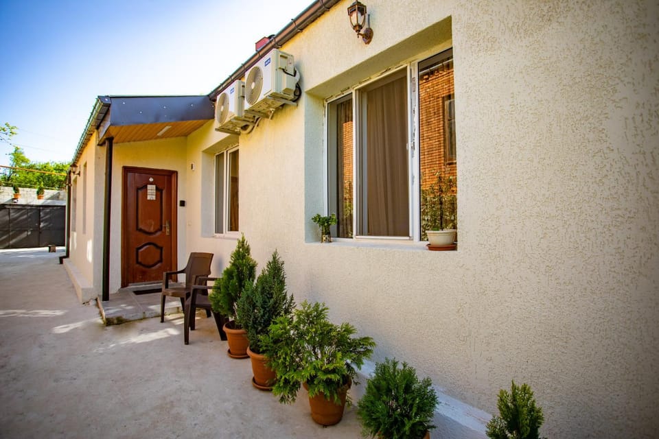 Guest House BALU Apartment in Georgia
