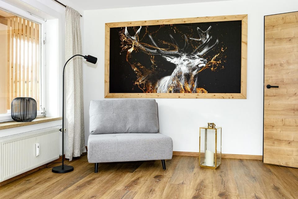 Living room, Decorative detail