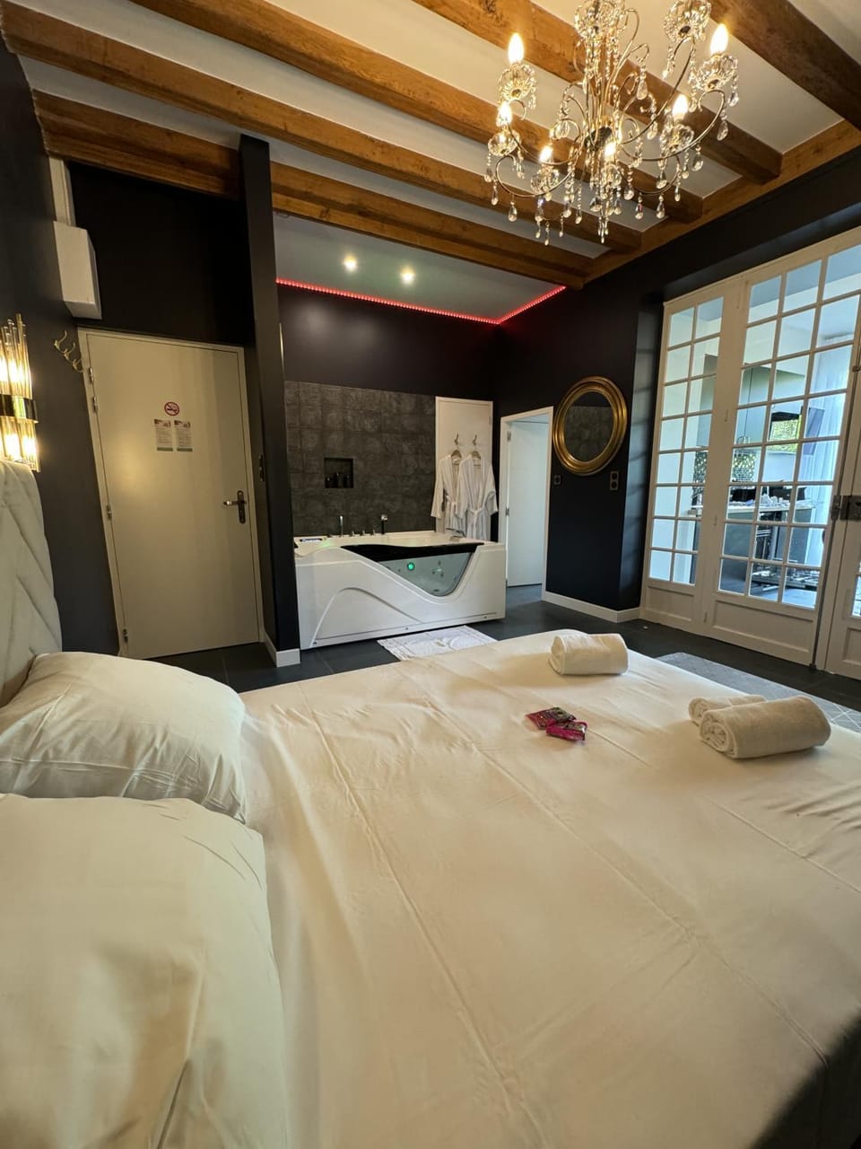 G7 Loft SPA & Terrasse centre Angouleme Apartment in Angoulême
