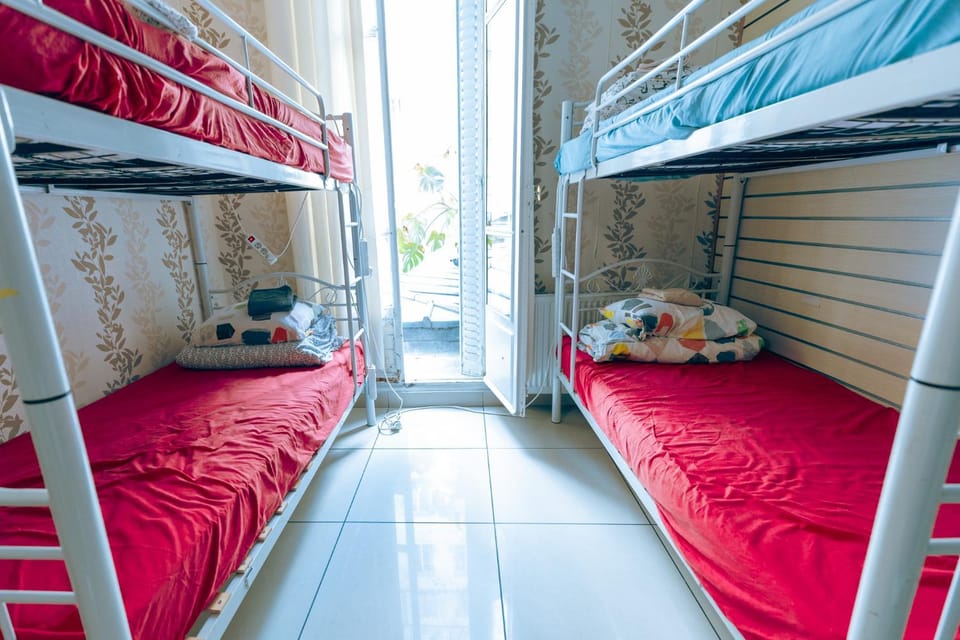 Day, Photo of the whole room, Bedroom, bunk bed