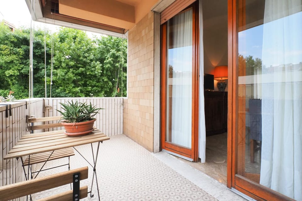 Garden, View (from property/room), Balcony/Terrace, Dining area, Garden view