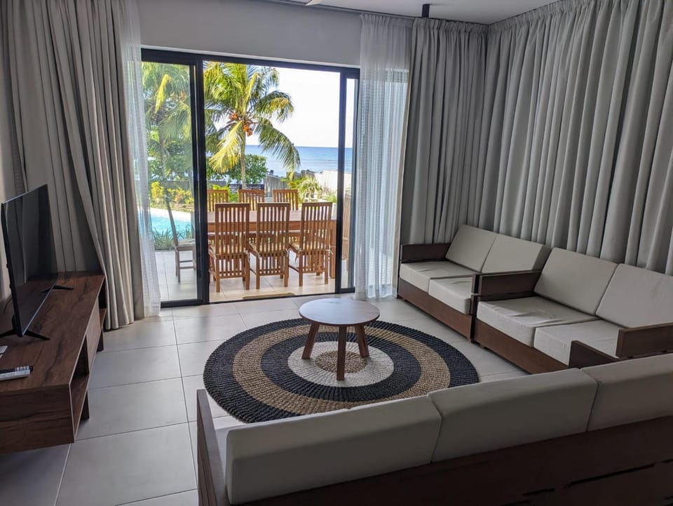 ReefScape Beachfront Residence Apartment in Pointe aux Biches