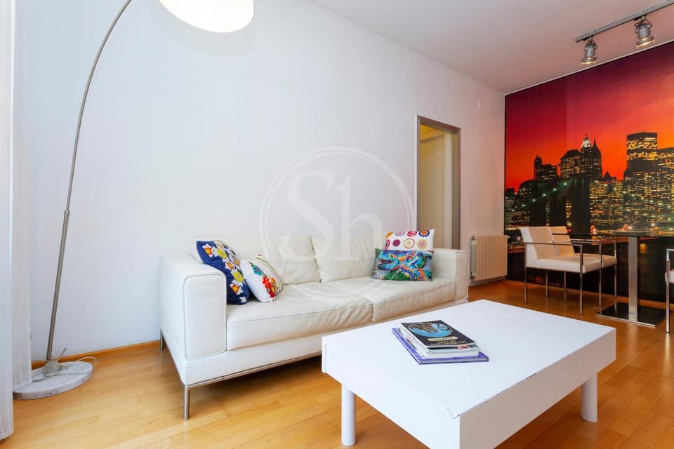 Living room, Decorative detail, Seating area, Dining area