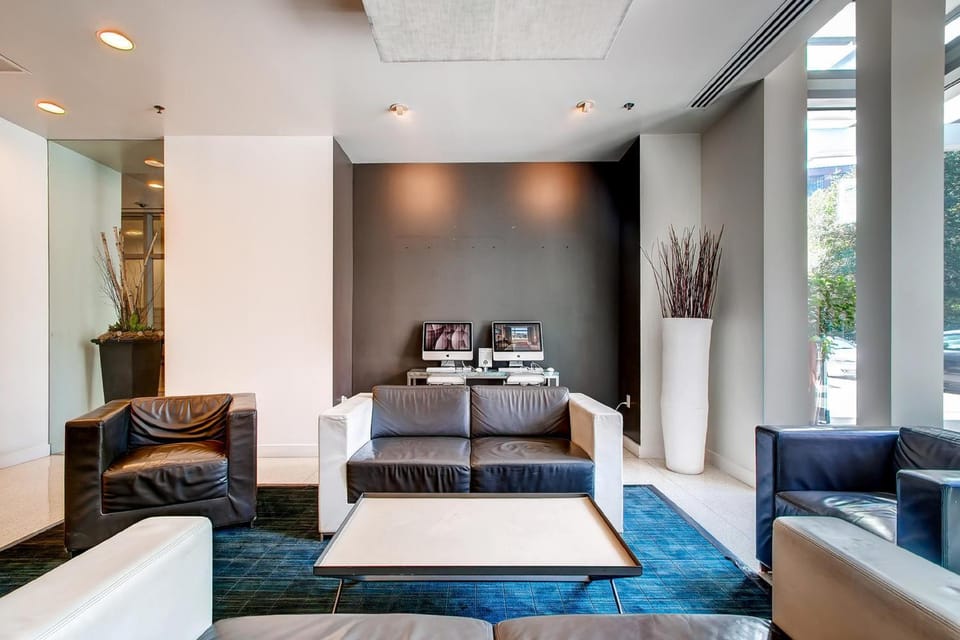 Lounge or bar