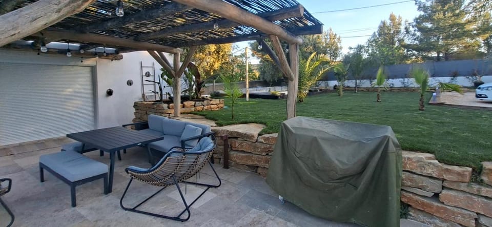 Villa Nolly au calme pour les vacances House in Le Beausset