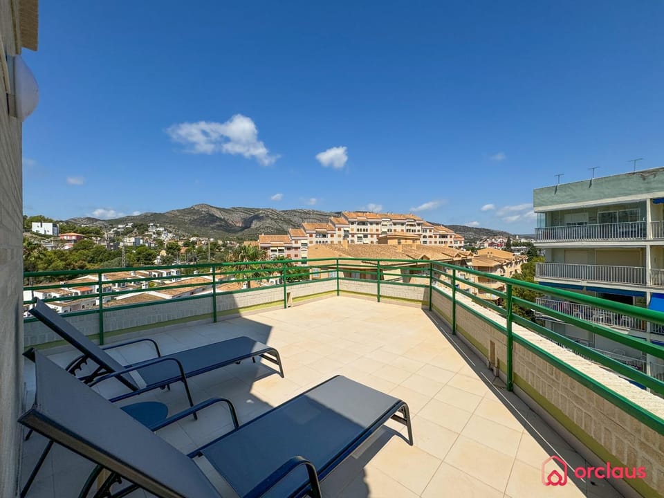 Balcony/Terrace, Balcony/Terrace, Mountain view