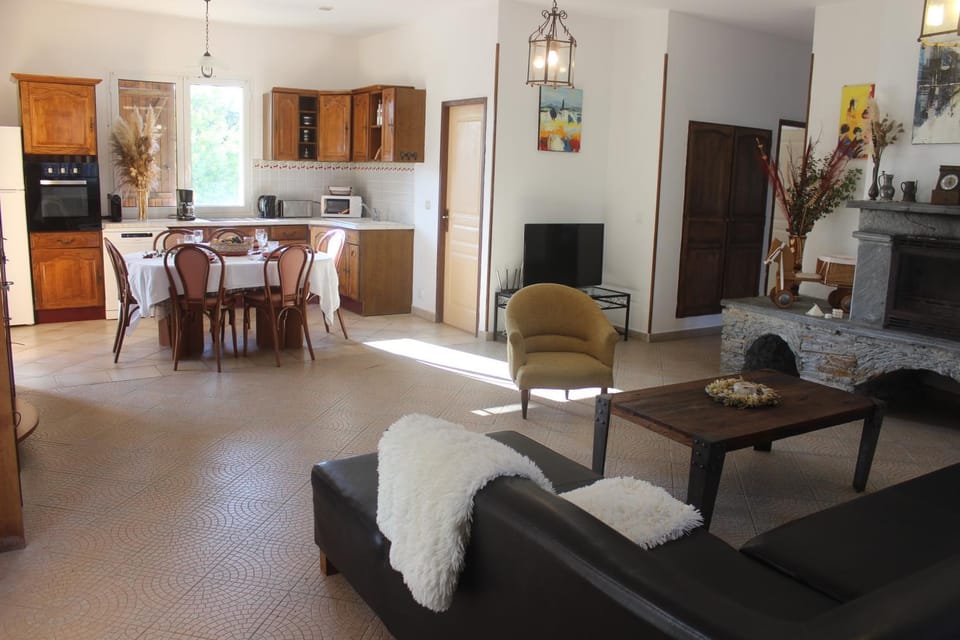 Property building, Living room