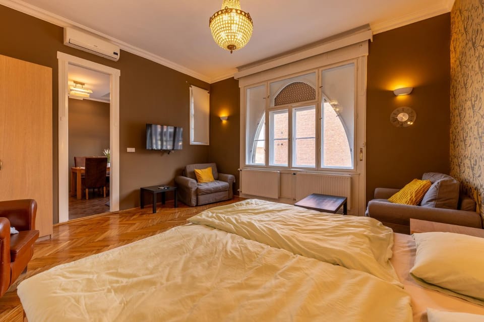 Living room, Bedroom