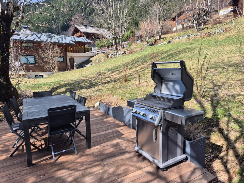 BBQ facilities, Garden, Balcony/Terrace