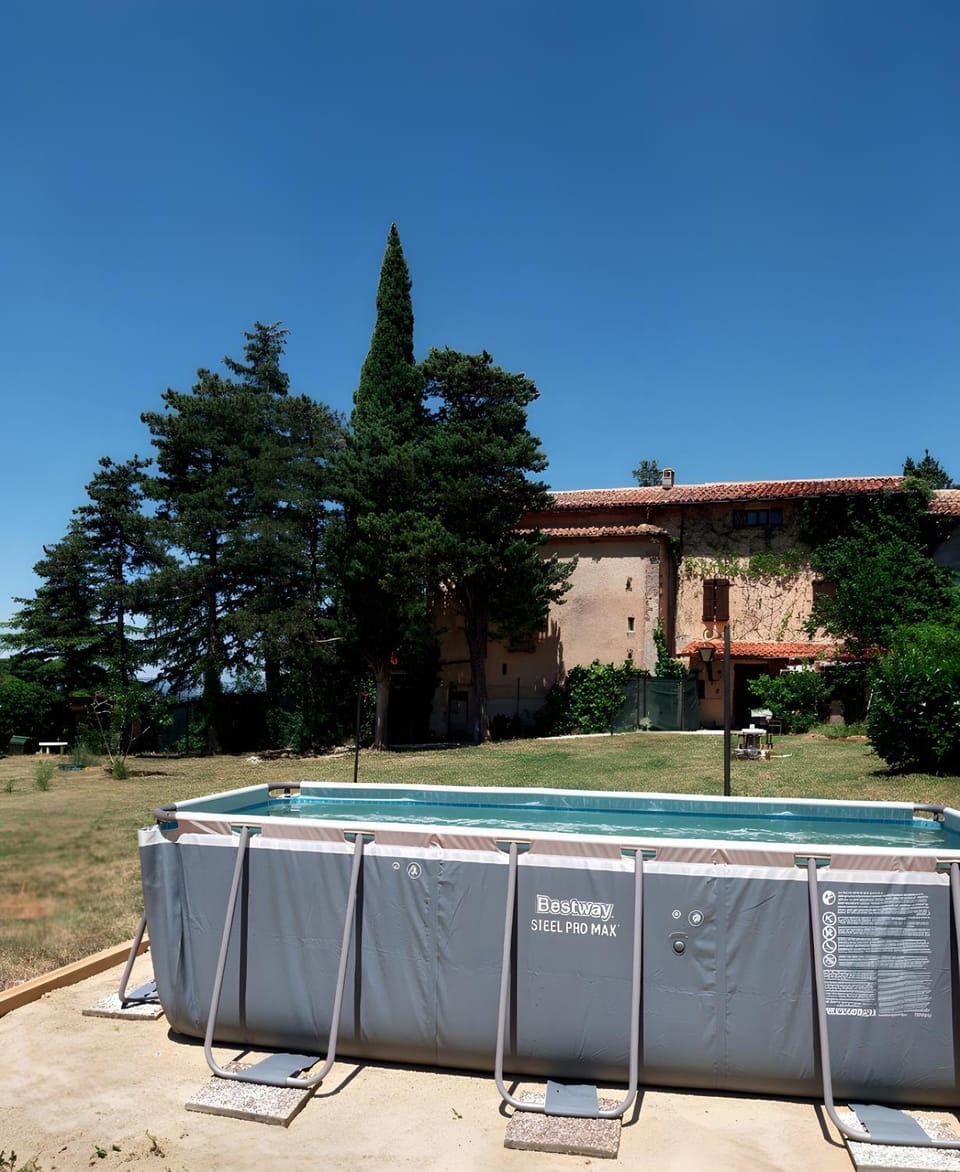 Property building, Swimming pool