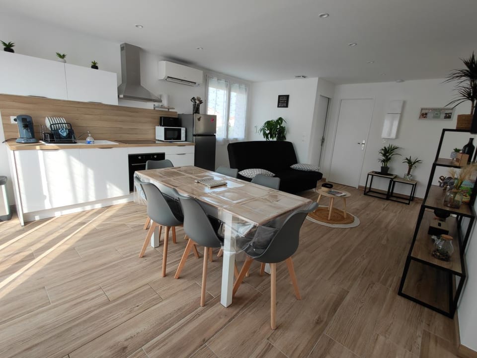 Appartement spacieux 3 chambres SAINT PIERRE LA MER Apartment in Fleury