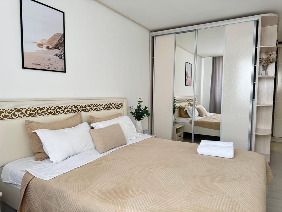 Современная двухкомнатная квартира в центре Apartment in Kazakhstan