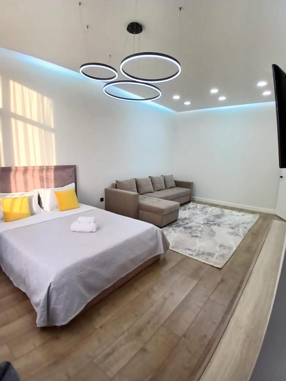 Современная двухкомнатная квартира в центре Apartment in Kazakhstan
