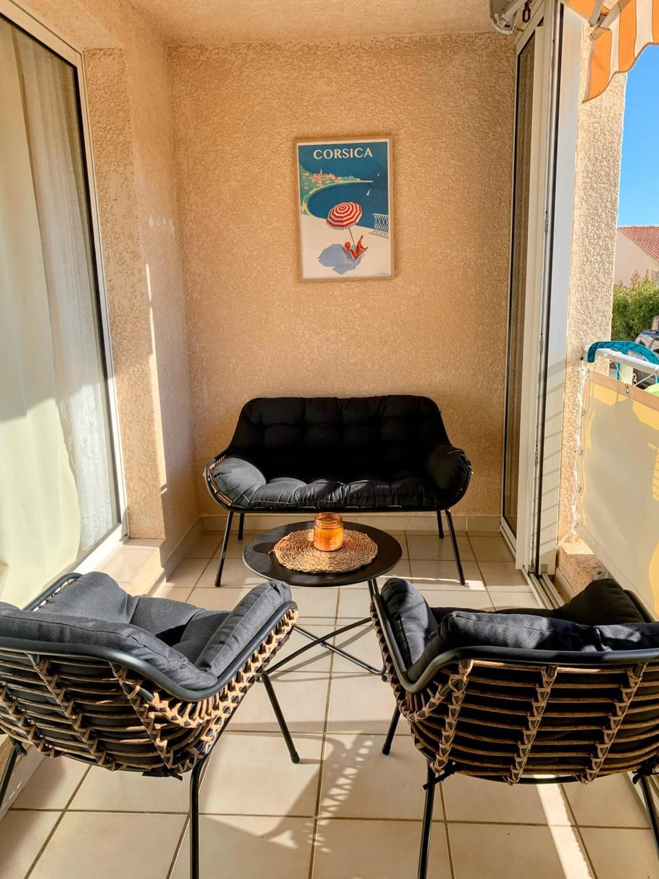 Balcony/Terrace, Living room