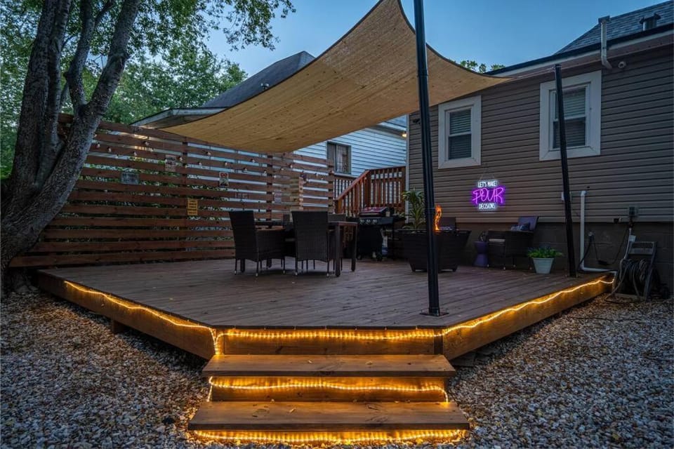 Property building, Balcony/Terrace