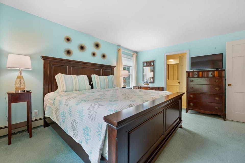 Poppy's Place: Cape Escape for Family Friends House in Brewster