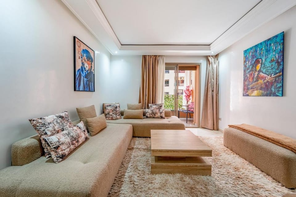Luxury Apartment with Pool, Hammam & Gym Guéliz 11 Apartment in Marrakesh