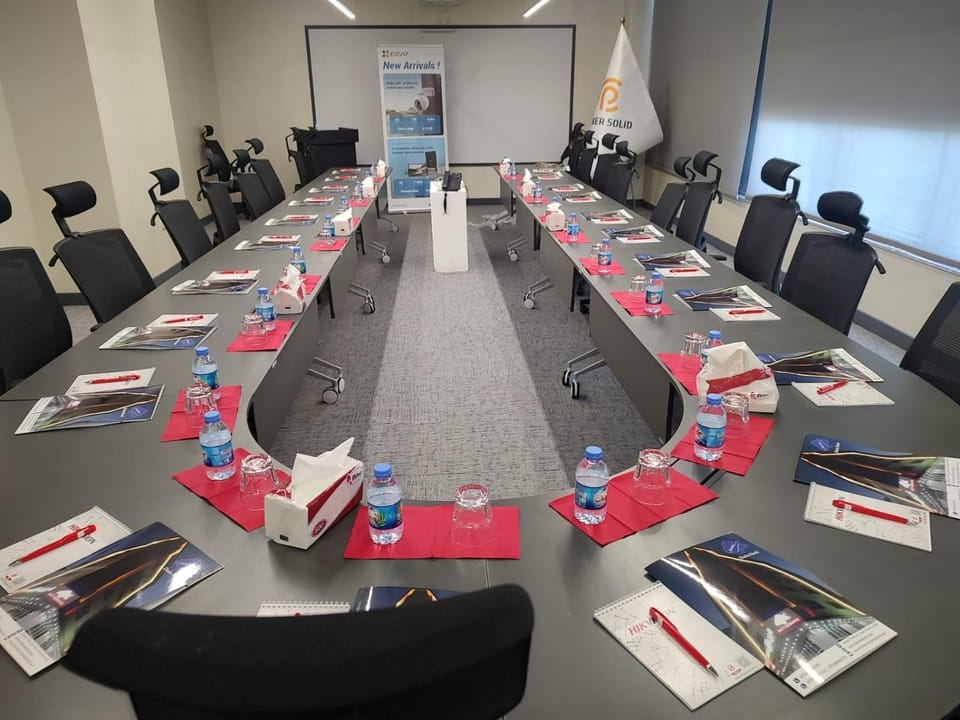 Meeting/conference room