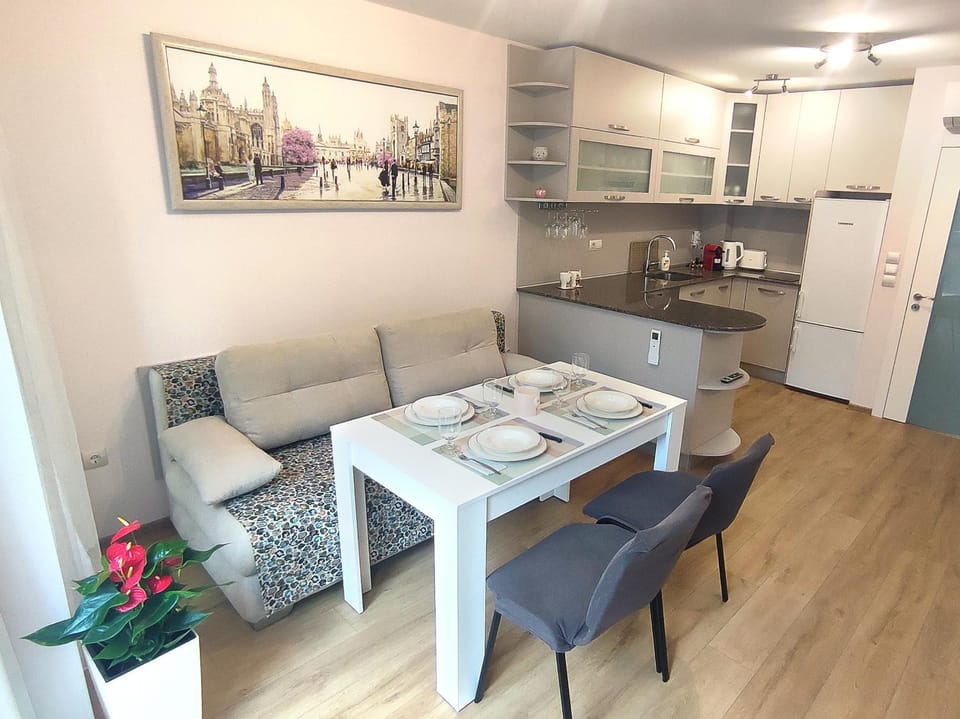 2 Coastal Retreat Apartments Apartment in Varna