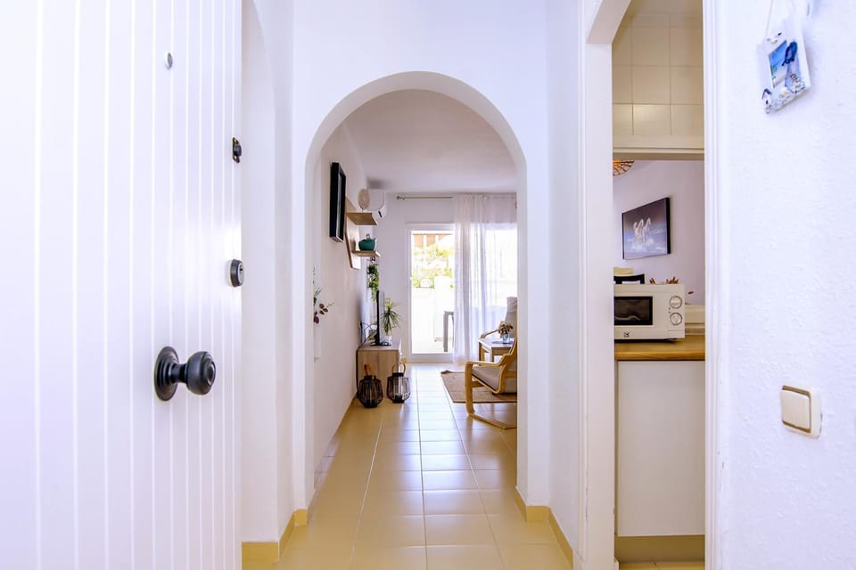 Vera Playa Fantástico Bajo Jardín Piscina Wifi AC Vacation rental in Andalusia