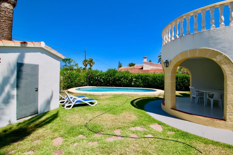 Garden, Swimming pool