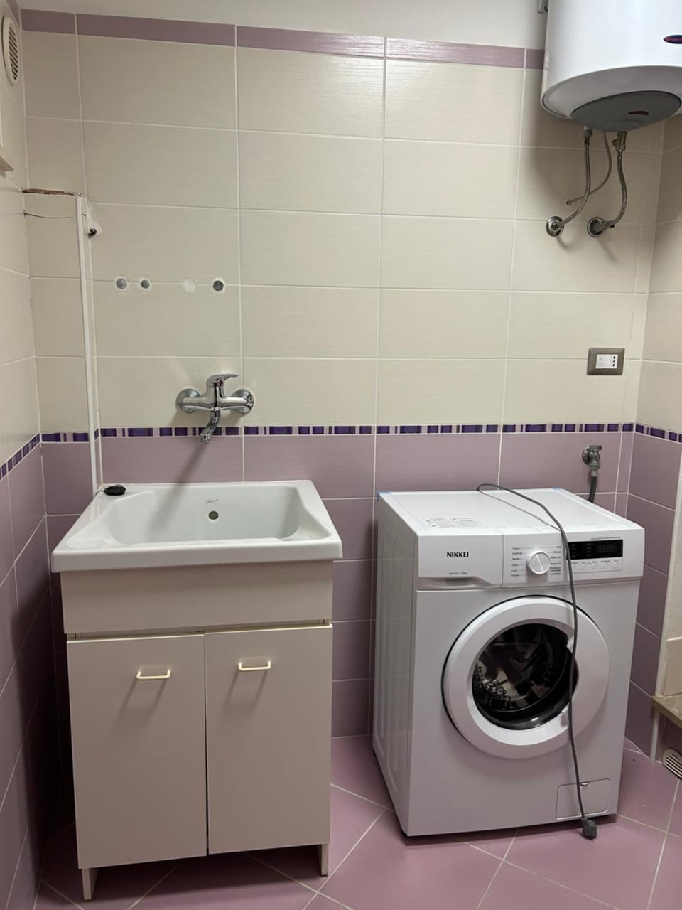 laundry, washing machine
