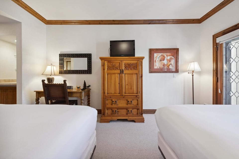 The Charter at Beaver Creek C125 Hotel in Beaver Creek