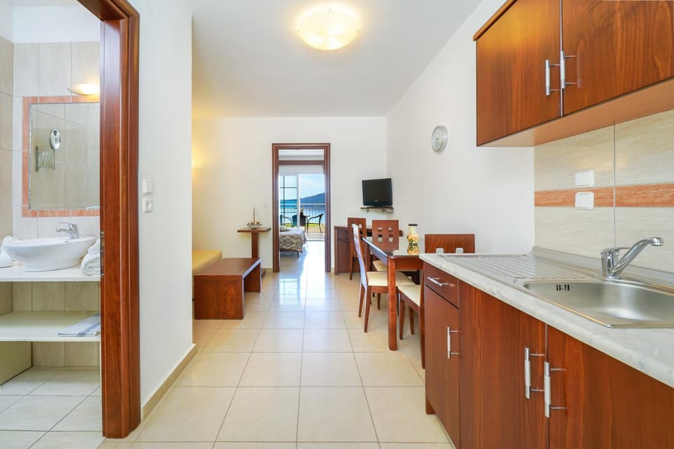 Hotel Emerald and Suites Apartment hotel in Thasos