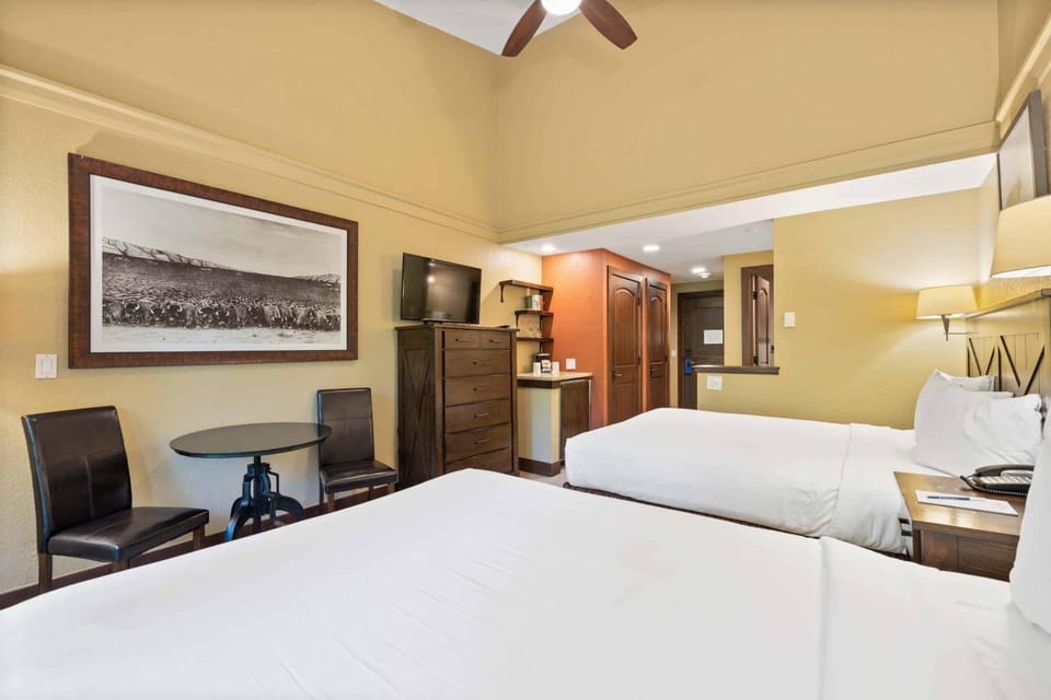 The Charter at Beaver Creek C215 Hotel in Beaver Creek