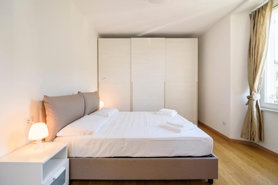 Bed, Bedroom, wardrobe