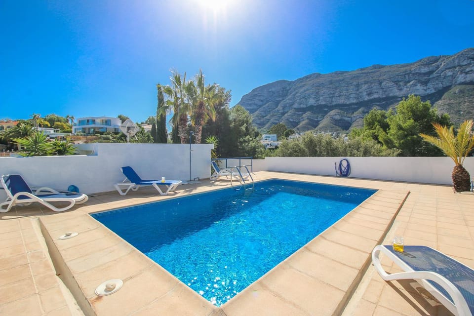 Mountain view, Swimming pool