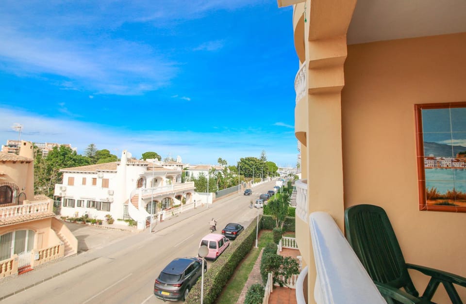 Day, Balcony/Terrace, Sea view, Street view