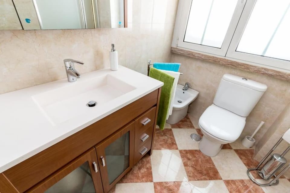Toilet, Bathroom