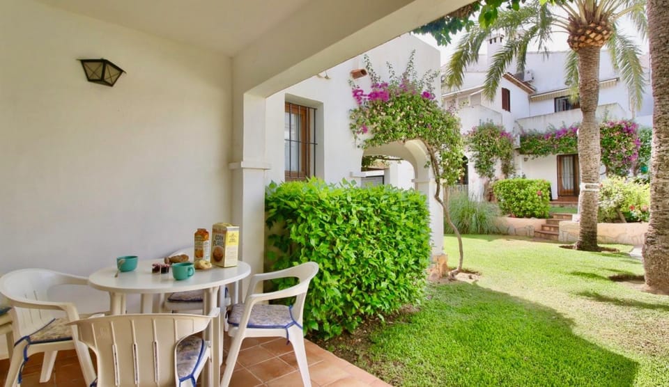 Patio, Garden