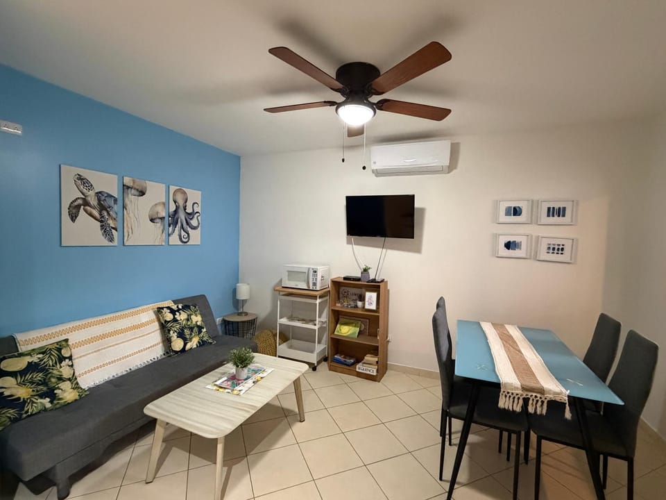 Casa Limonada Ground Condo House in Coco