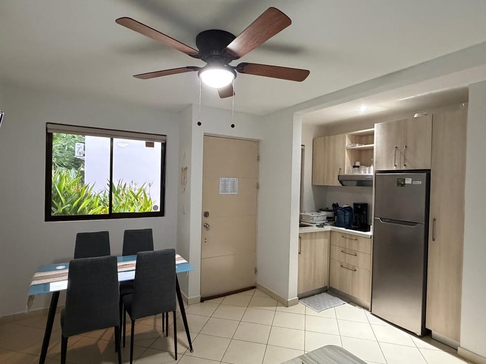 Casa Limonada Ground Condo House in Coco
