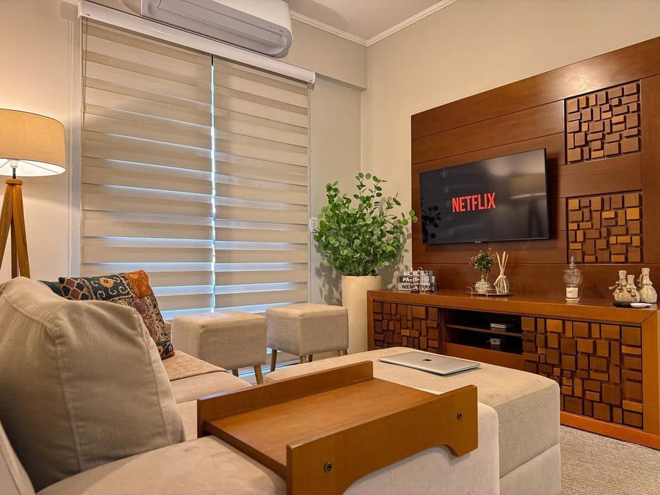 TV and multimedia, air conditioner