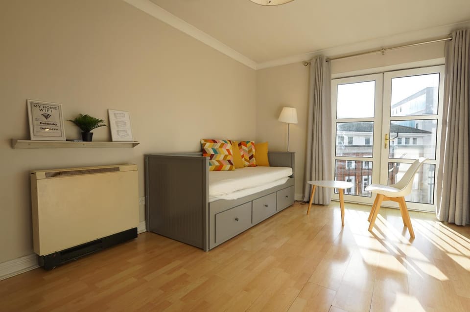 City center apt free parking Apartment in Dublin